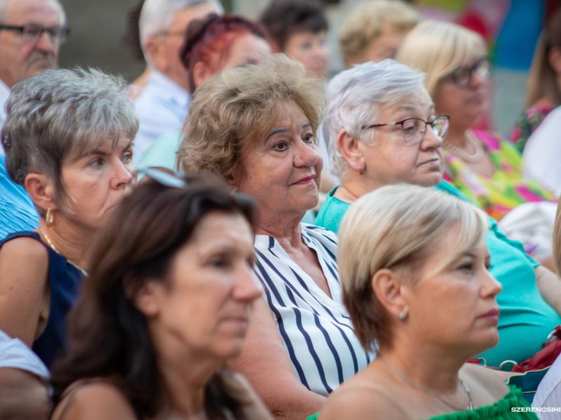 A Miskolci Szimfonikus Zenekar augusztus 29-én kastélykoncertet adott a szerencsi Rákóczi-vár szabad